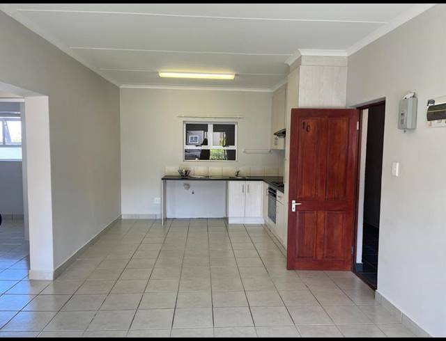 2 BEDROOM APARTMENT FOR SALE IN ISLAND VIEW